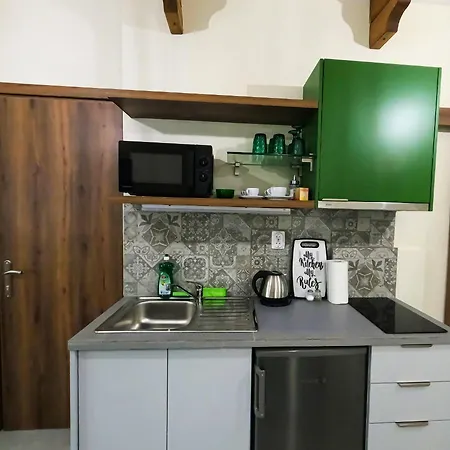 Apartment μοναδικό το κελάρι με Roof Garden *