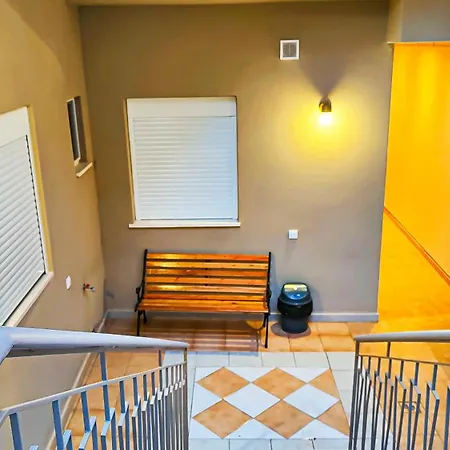 Apartment μοναδικό το κελάρι με Roof Garden Patras