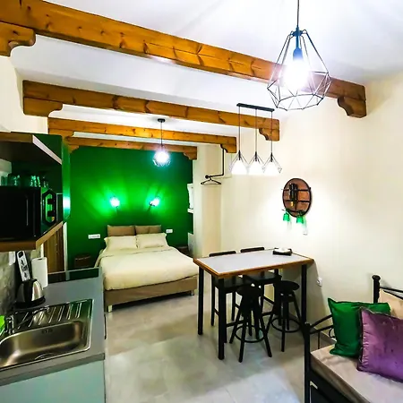μοναδικό το κελάρι με Roof Garden Lägenhet